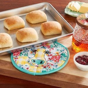 The Pioneer Woman Cow Patchwork Round Potholder